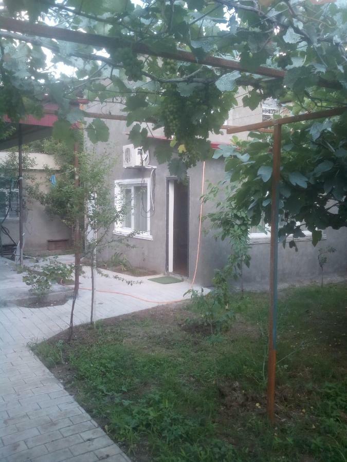 Malu Villa Kutaisi Exterior photo